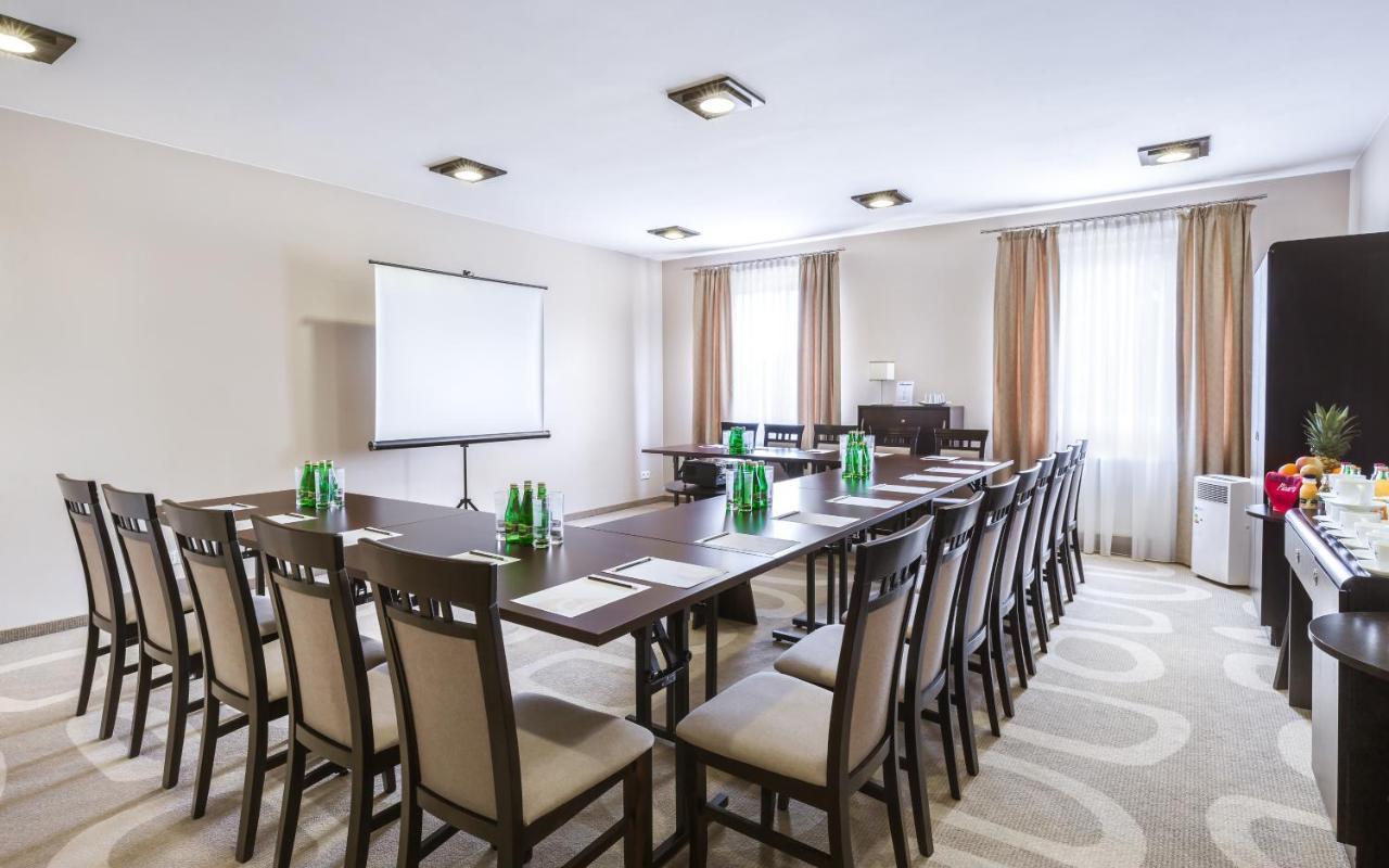 Hotel Picaro Stok Łagów Eksteriør billede