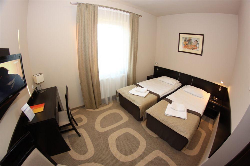 Hotel Picaro Stok Łagów Eksteriør billede