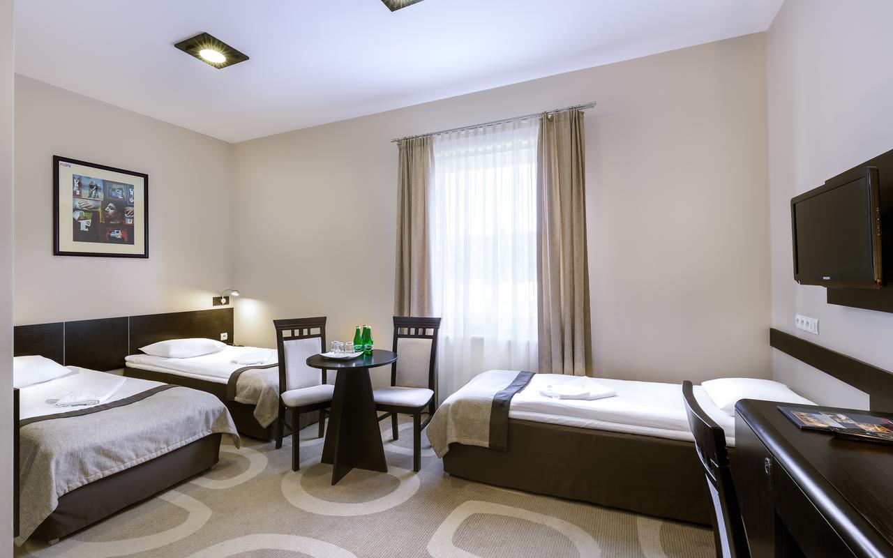Hotel Picaro Stok Łagów Eksteriør billede